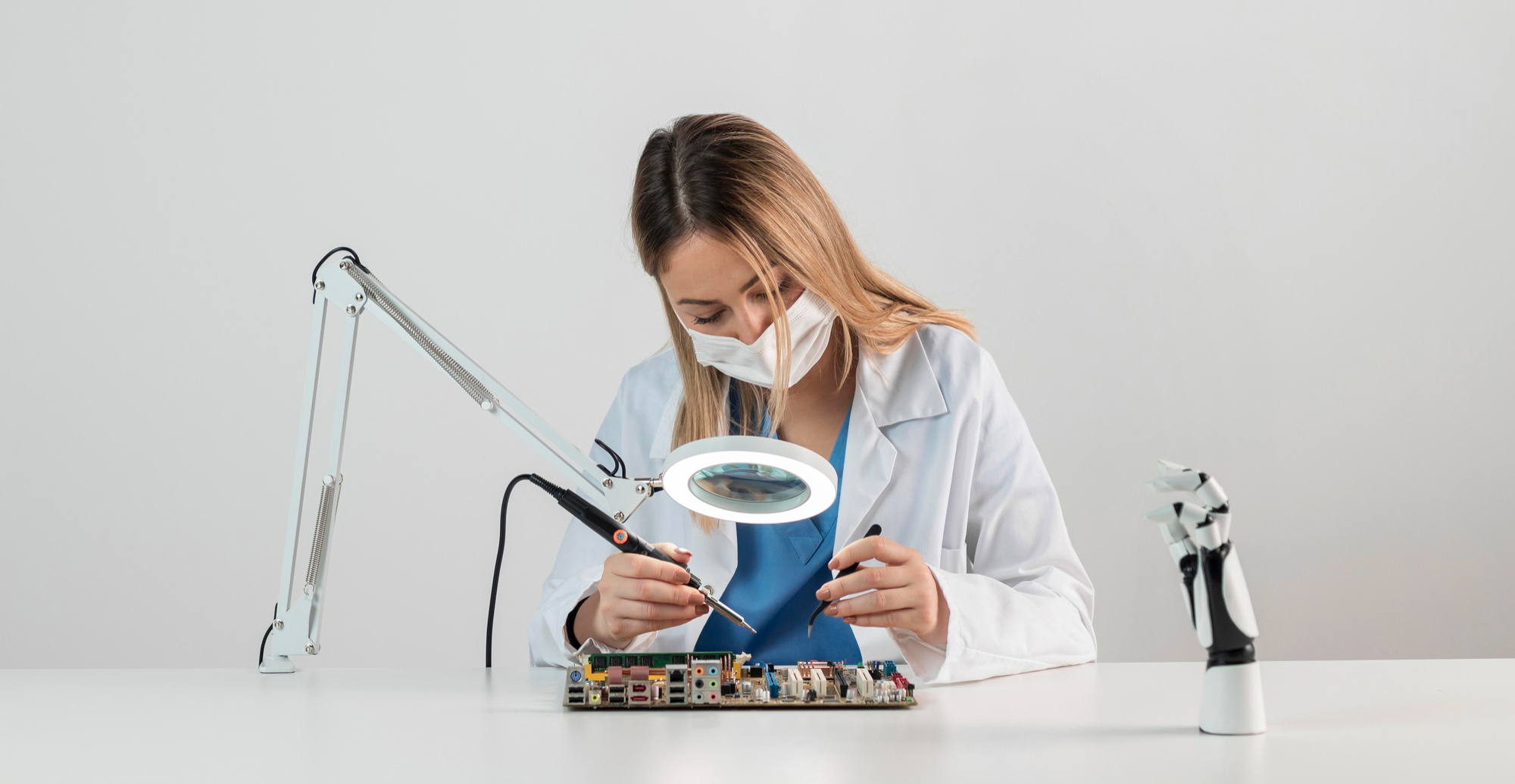 mantenimiento-de-flexibles-de-bajo-diametro-richard-wolf-storz-stryker-bogota-colombia-equipos-medicos-biogenuino