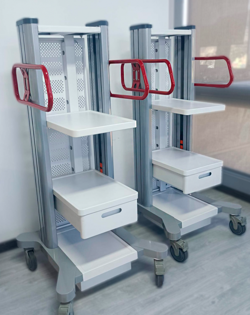 fabricacion-de-mobiliario-medico-biogenuino-sas-equipos-medicos-bogota-colombia-torre-de-endoscopia